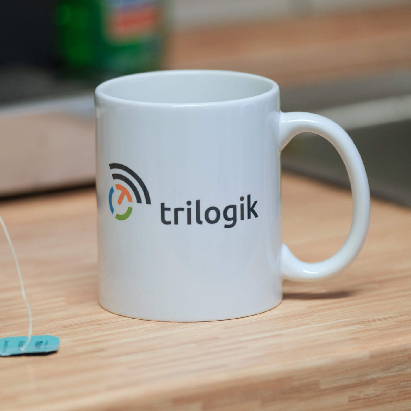 Intelligente Lösungen Tasse mit trilogik-Logo
